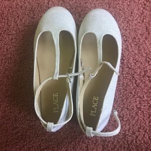 Children’s Place size 2 Sparkly Dress Shoes